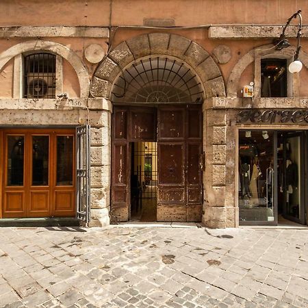 Appartamento Via Del Pantheon Rome Exterior photo