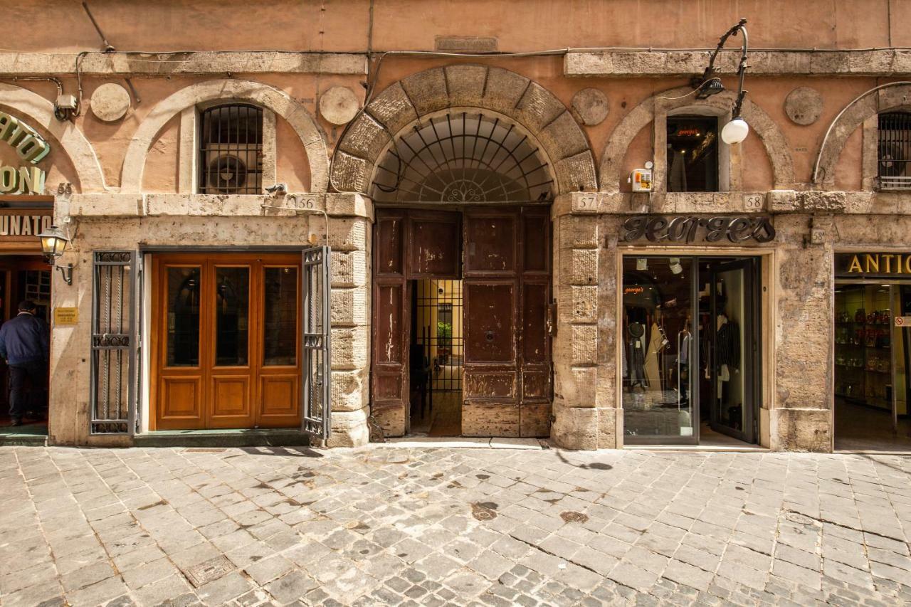 Appartamento Via Del Pantheon Rome Exterior photo